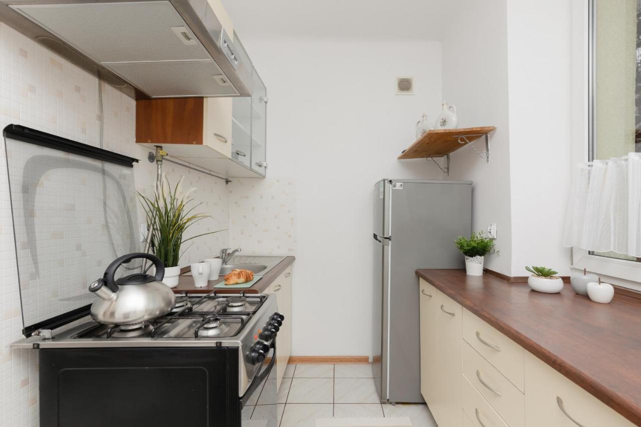 דירות Warsaw Airport Studio Astronautow With Balcony By Renters מראה חיצוני תמונה